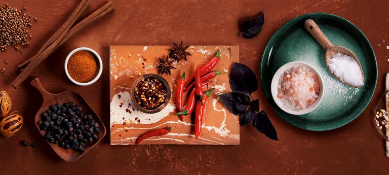 Banner_brown background, bowls that contain spices.
